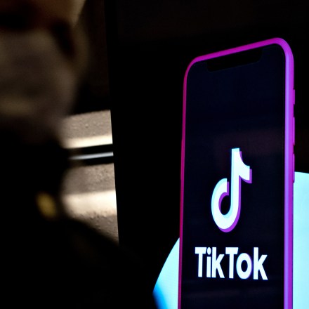 A TikTok advertisement at a Metro station in Washington, DC, US, on Thursday, March 30, 2023. TikToks chief executive appearance in Congress last week did little to calm the bipartisan fury directed at the viral video-sharing service. Photographer: Andrew Harrer/Bloomberg via Getty Images