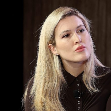 MIAMI, FLORIDA - FEBRUARY 16: Reporter Olivia Nuzzi attends Pivot MIA at 1 Hotel South Beach on February 16, 2022 in Miami, Florida. (Photo by Alexander Tamargo/Getty Images for Vox Media)