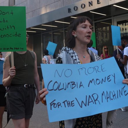 NEW YORK, USA - JUNE 2: Columbia University alumni organizes a demonstration at the entrance of the school in support of the Pro-Palestinian students as they launched a new tent protest called "Rafah Uprising" a month after the New York police dismantled the "Gaza Solidarity Camp" inside the university in New York, USA on June 2, 2024. (Photo by Selcuk Acar/Anadolu via Getty Images)